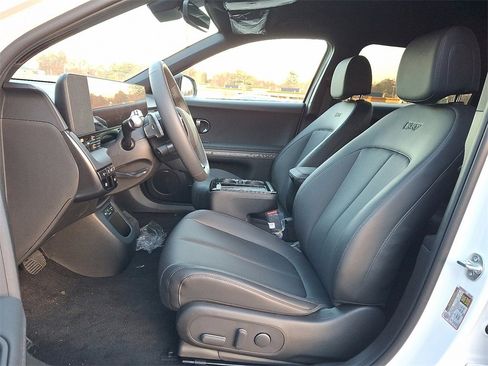 New 2025 Hyundai Ioniq 5 XRT image 9