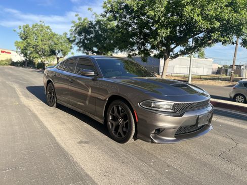 Used 2019 Dodge Charger R/T image 7
