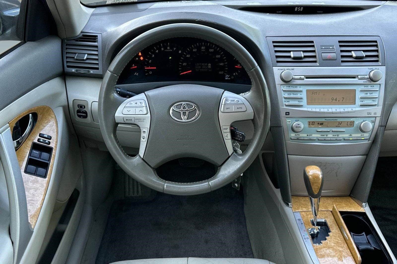 Used 2007 Toyota Camry XLE FWD image 27