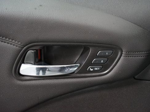 Used 2017 Acura RDX AWD w/ Advance Package image 32