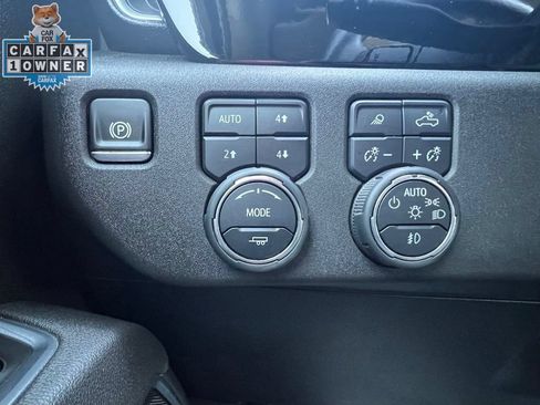 Used 2025 Chevrolet Silverado 2500 LTZ w/ LTZ Plus Package AWD/4WD image 12