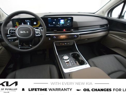 New 2026 Kia Carnival LXS image 17