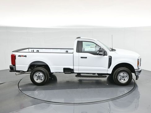 New 2026 Ford F250 XL w/ XL Chrome Package image 34