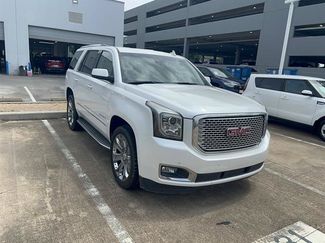 Used 2016 GMC Yukon Denali w/ Open Road Package AWD/4WD video 2