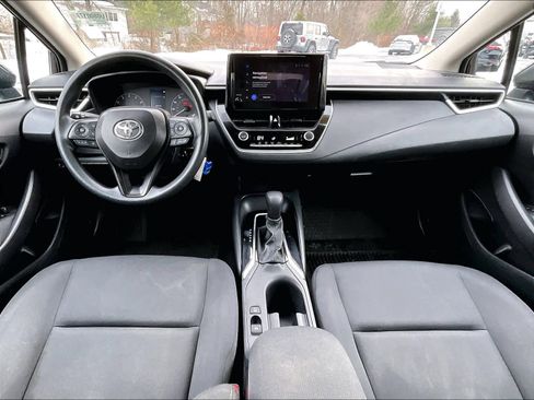 Used 2024 Toyota Corolla LE image 21