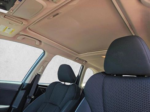 Used 2019 Subaru Forester Premium AWD/4WD image 18