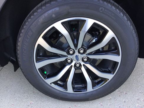 New 2026 Ford Explorer ST-Line AWD/4WD image 5