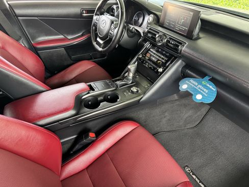 Used 2023 Lexus IS 300 w/ Comfort Package RWD image 21