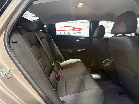 Used 2025 Chevrolet Malibu LT image 43