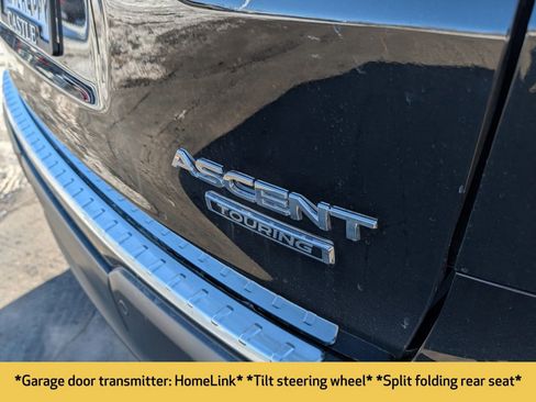Used 2025 Subaru Ascent Touring AWD/4WD image 16