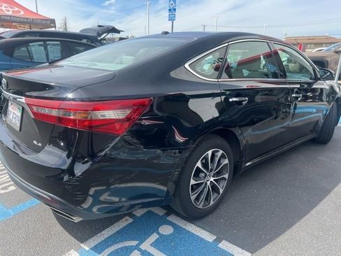 Used 2017 Toyota Avalon XLE Premium w/ All Weather Liner Package image 1