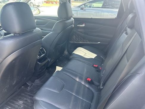 Used 2020 Hyundai Santa Fe SEL image 16