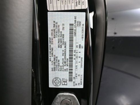 Used 2025 Lincoln Corsair Reserve w/ Jet Appearance Package image 52