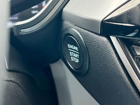 Used 2024 Ford Escape Active image 32