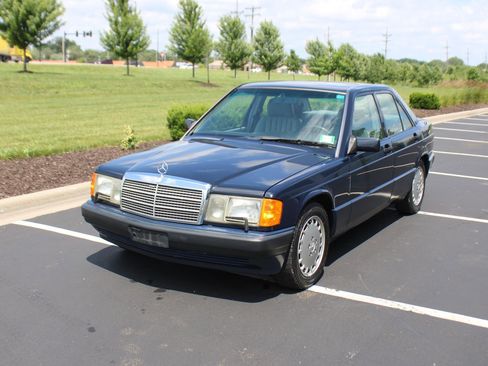 Used 1993 Mercedes-Benz 190 E 2.6 image 21