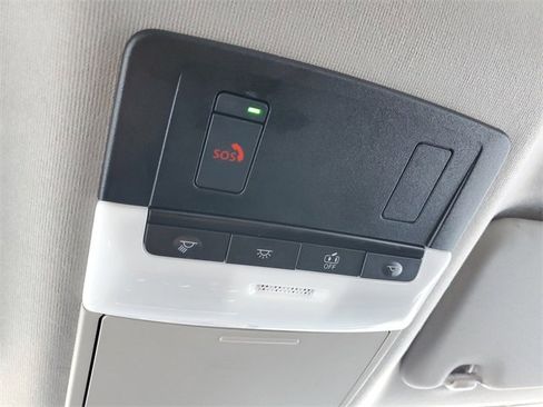 Used 2025 Nissan Sentra SV image 24