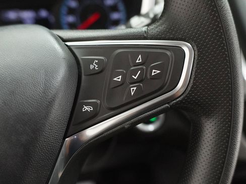 Used 2024 Chevrolet Equinox LS w/ Driver Confidence II Package FWD image 10