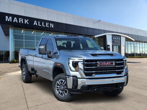 New 2026 GMC Sierra 3500 SLE image 1