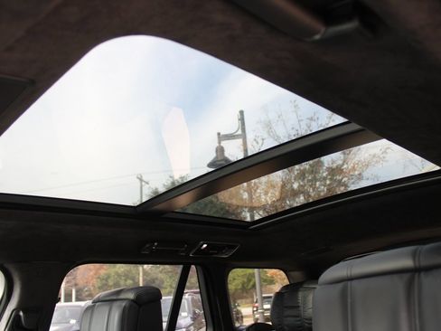 Used 2021 Land Rover Range Rover Autobiography image 60