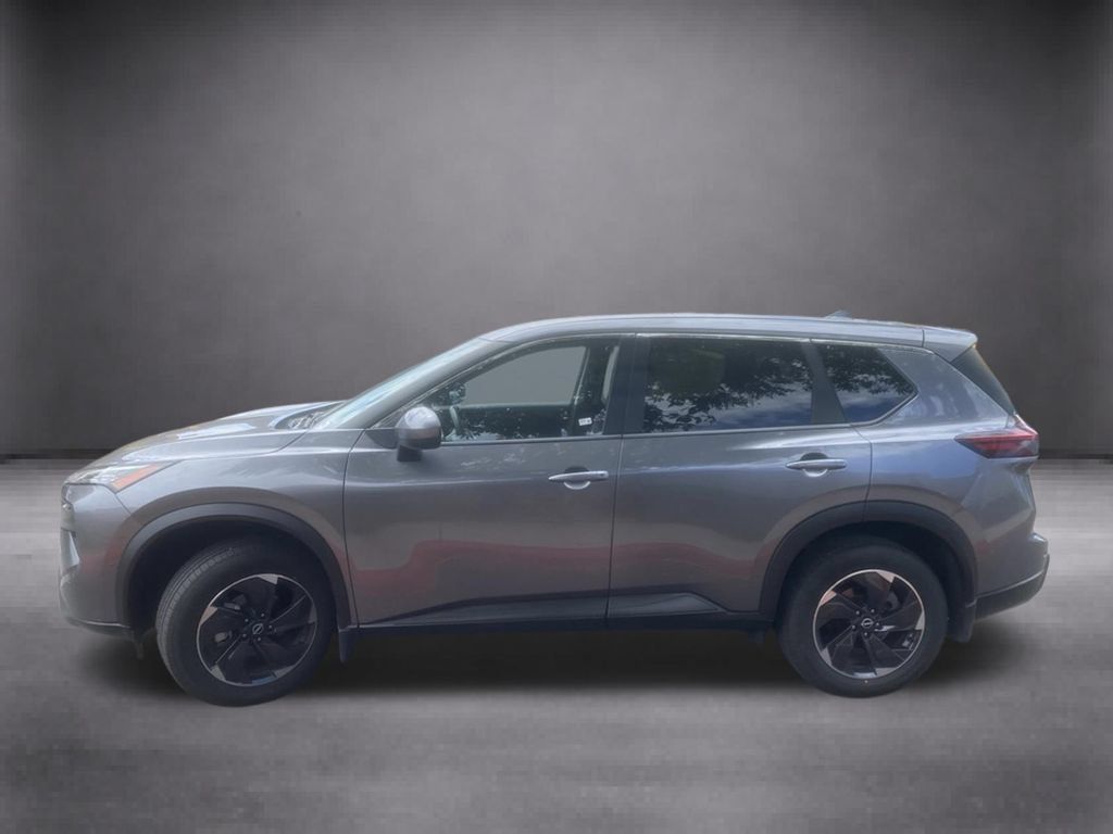 Used 2025 Nissan Rogue SV FWD image 6