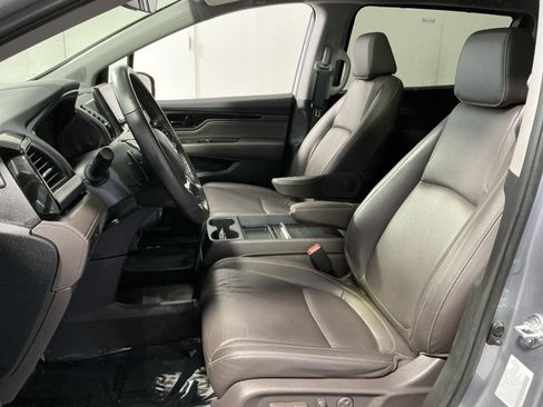 Used 2024 Honda Odyssey Touring image 14