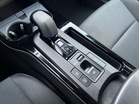 Used 2023 Toyota Prius LE image 14