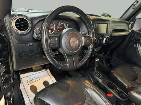 Used 2016 Jeep Wrangler Sahara AWD/4WD image 19