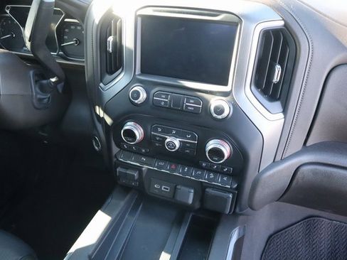 Certified 2022 GMC Sierra 1500 Denali w/ Denali Premium Package image 17