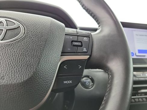 Used 2025 Toyota Camry LE w/ Convenience Package AWD/4WD image 24