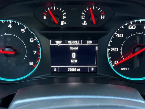 Used 2021 Chevrolet Malibu RS FWD image 23