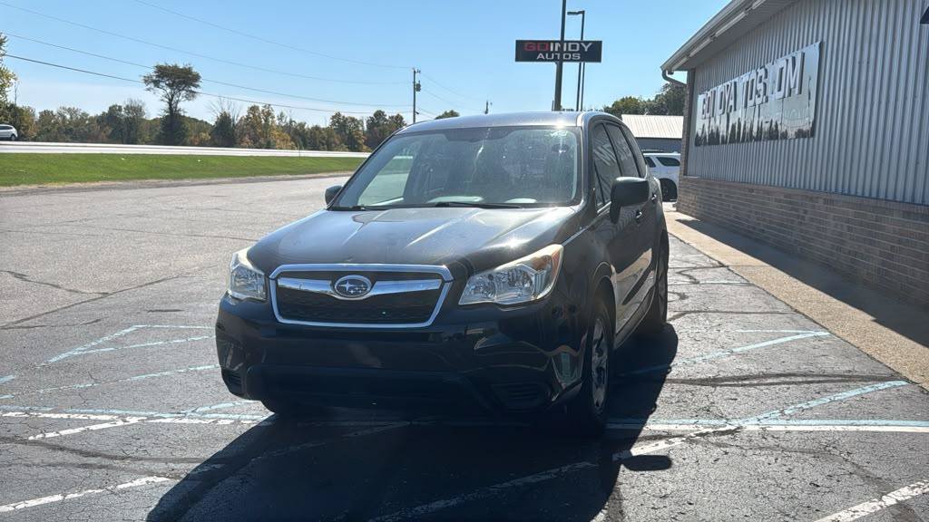 Used 2015 Subaru Forester 2.5i AWD/4WD image 2