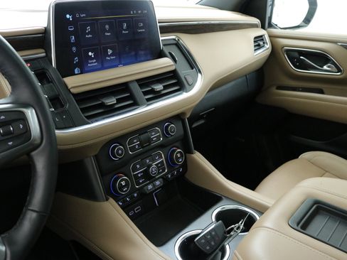 Used 2023 Chevrolet Tahoe Premier image 18