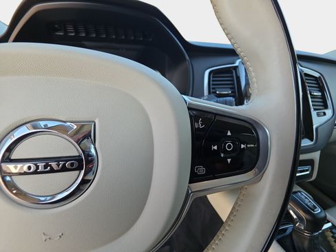 Used 2017 Volvo XC90 T6 Momentum w/ Vision Package AWD/4WD image 20