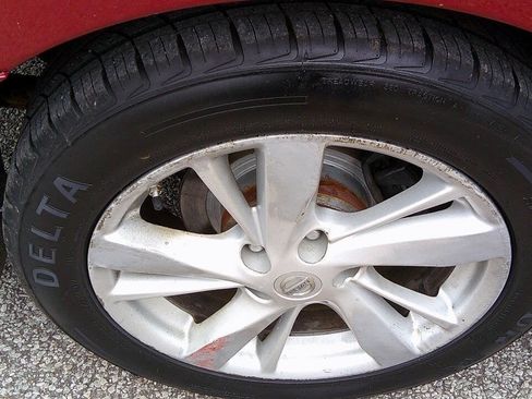 Used 2015 Nissan Altima 2.5 SV w/ Convenience Package FWD image 32