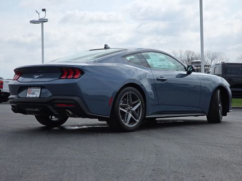 New 2026 Ford Mustang Coupe image 12