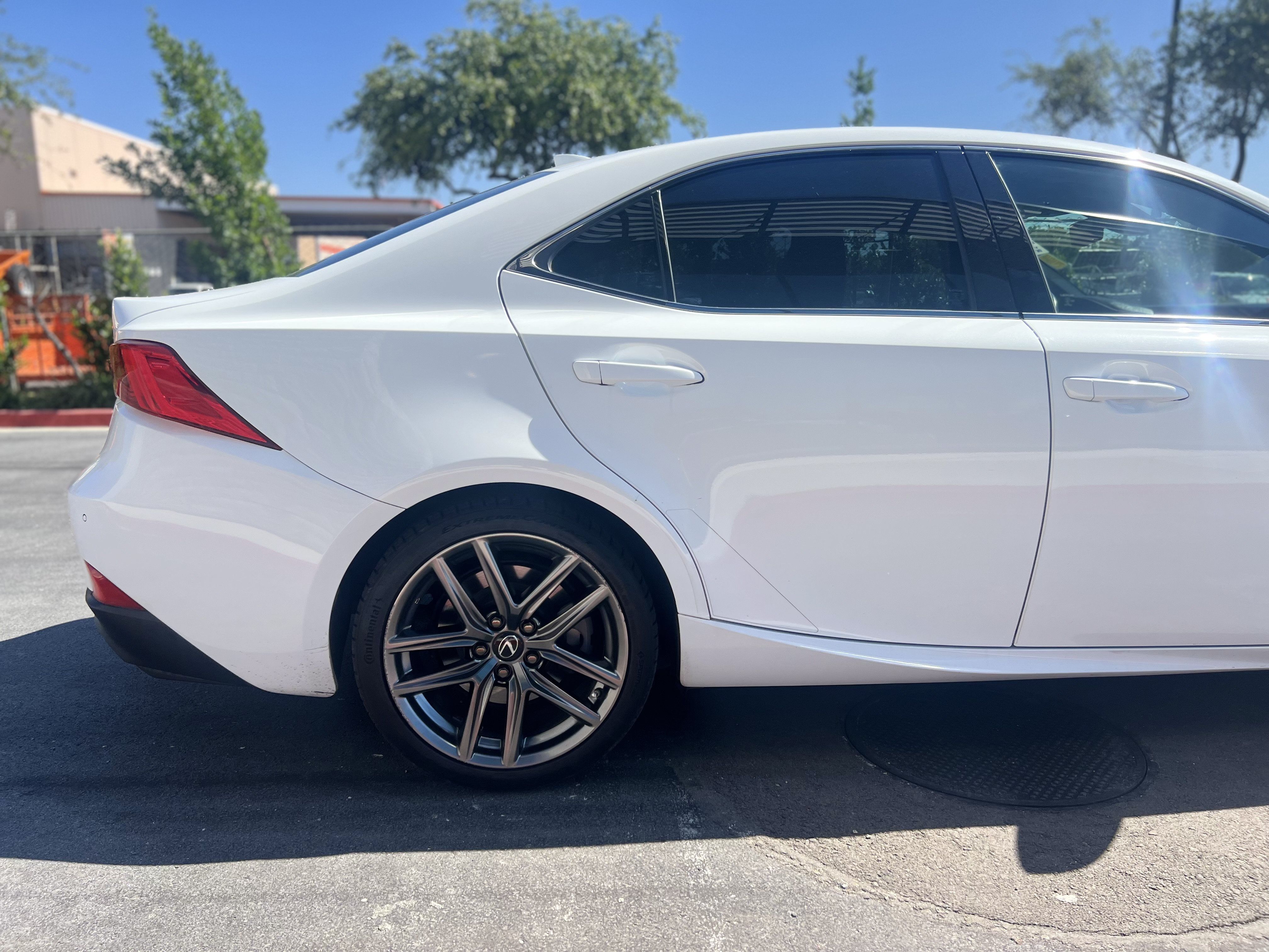 Used 2019 Lexus IS 300 F Sport w/ F Sport Package AWD/4WD image 18