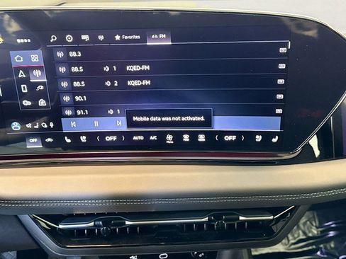 Used 2025 Audi A6 e-tron Prestige w/ Black Warm Weather Package image 13