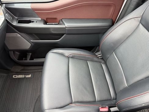 Used 2023 Ford F150 Lariat w/ Equipment Group 502A High image 40