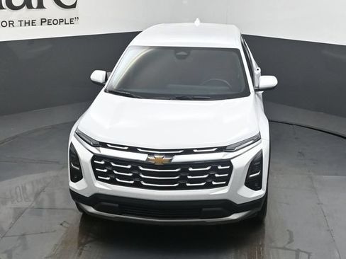 New 2026 Chevrolet Equinox LT w/ Safety and Technology Package FWD image 37