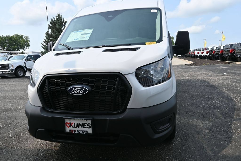 New 2026 Ford Transit 150 148 Medium Roof w/ Load Area Protection Package RWD image 27