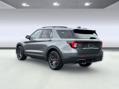 Certified 2025 Ford Explorer ST-Line w/ ST-Line Street Pack AWD/4WD image 3