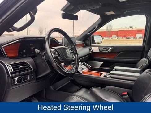 Used 2019 Lincoln Navigator L Reserve AWD/4WD image 9