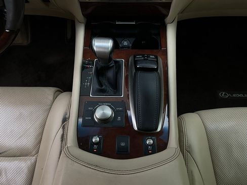 Used 2014 Lexus LS 460 w/ Comfort Package image 14