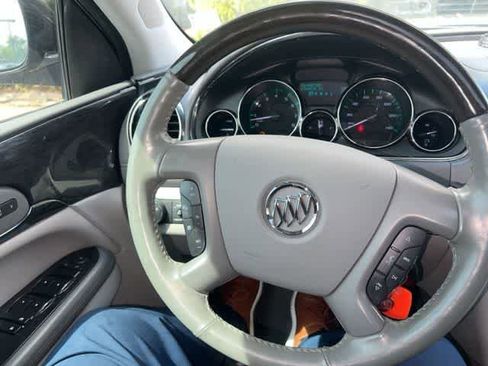 Used 2016 Buick Enclave Leather image 16