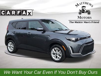 Used 2024 Kia Soul LX w/ Option Group 015