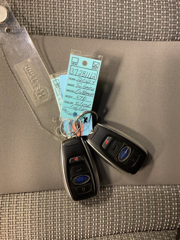 Used 2024 Subaru Outback Limited AWD/4WD image 39