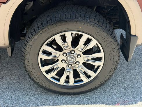 Used 2016 Nissan Titan Platinum Reserve AWD/4WD image 10