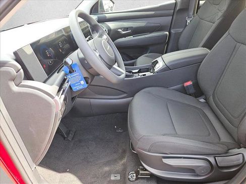 New 2026 Hyundai Tucson SE FWD image 4