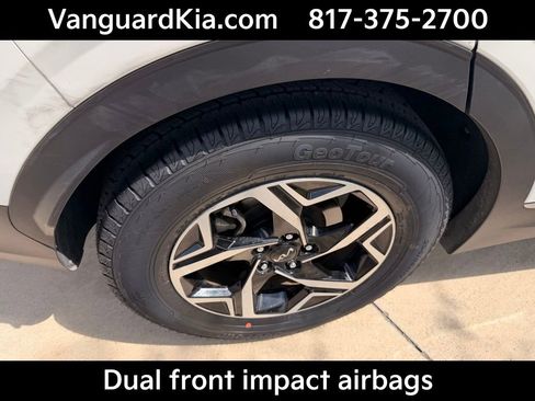 Certified 2023 Kia Sportage LX image 10