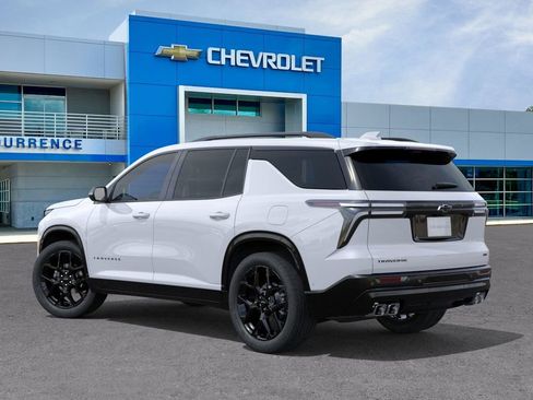 New 2026 Chevrolet Traverse RS image 3
